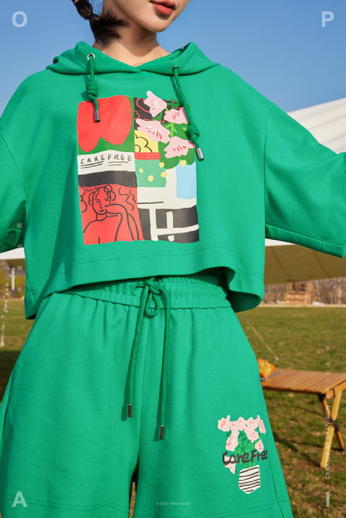 服裝攝影 多彩自在 露營風拍攝